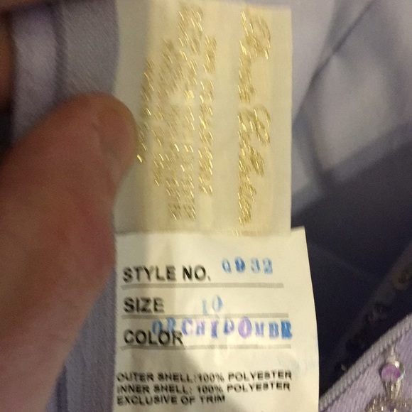 Dress Pageant/Formal - Picture 4 of 4